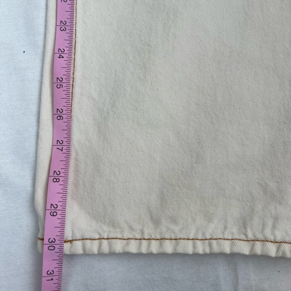 Monki high waist balloon leg jeans in natural - Picture 5 of 5